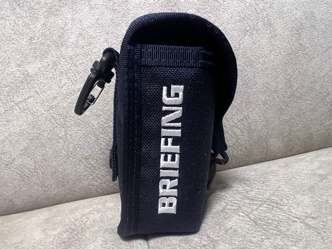 BRIEFING ネイビー スコープケース カラビナ付き