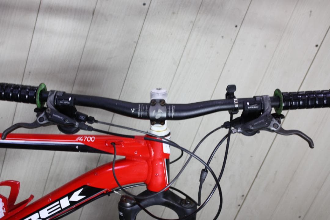 トレック4700 26型 3X10S 420mm 油圧式ディスク仕様MTB