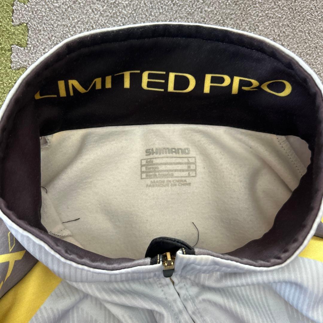 LIMITED PRO フィッシングウェア
