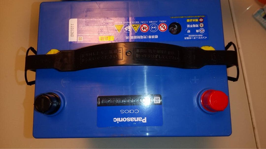 バッテリー　100D23L Panasonic