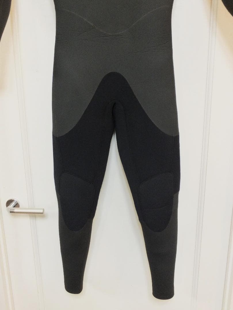 セミドライ ウエットスーツ MLサイズ相当のオーダー品