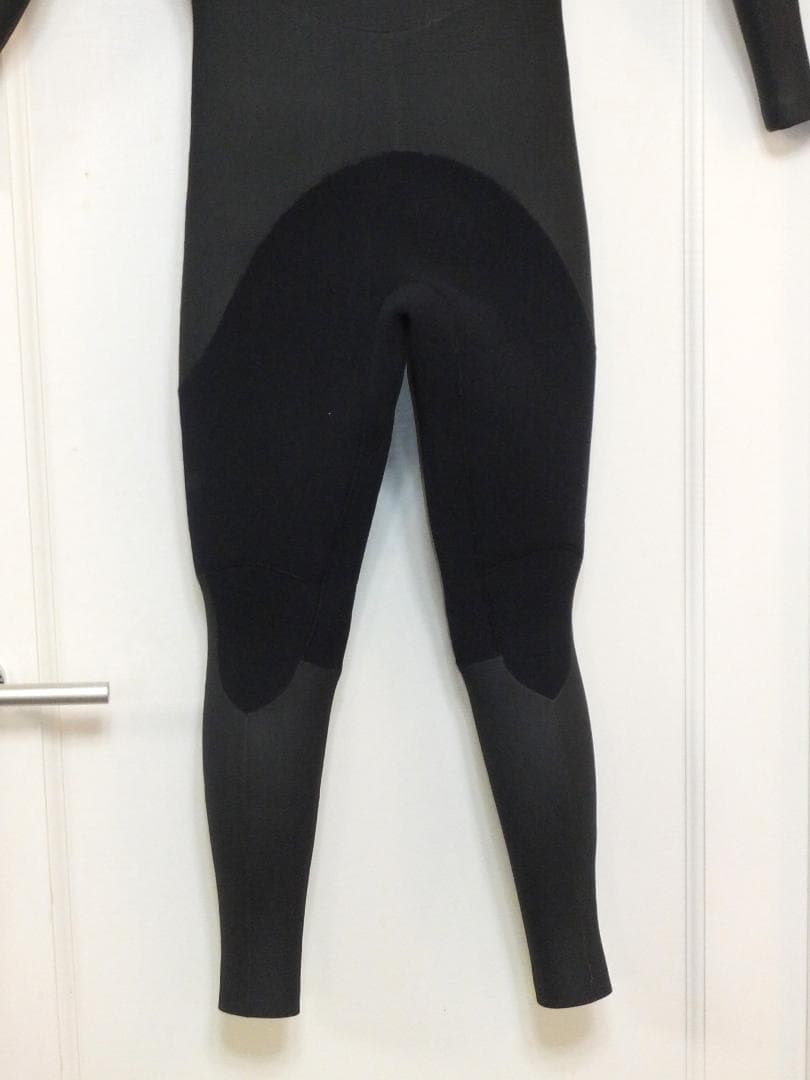 セミドライ ウエットスーツ MLサイズ相当のオーダー品