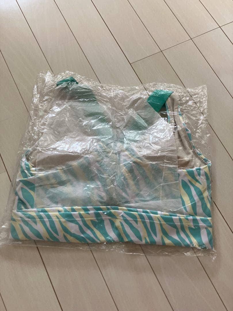 新品　未開封　阪神 タイガース スカーラ　ヨガウェア　レギンス　ブラトップ　M