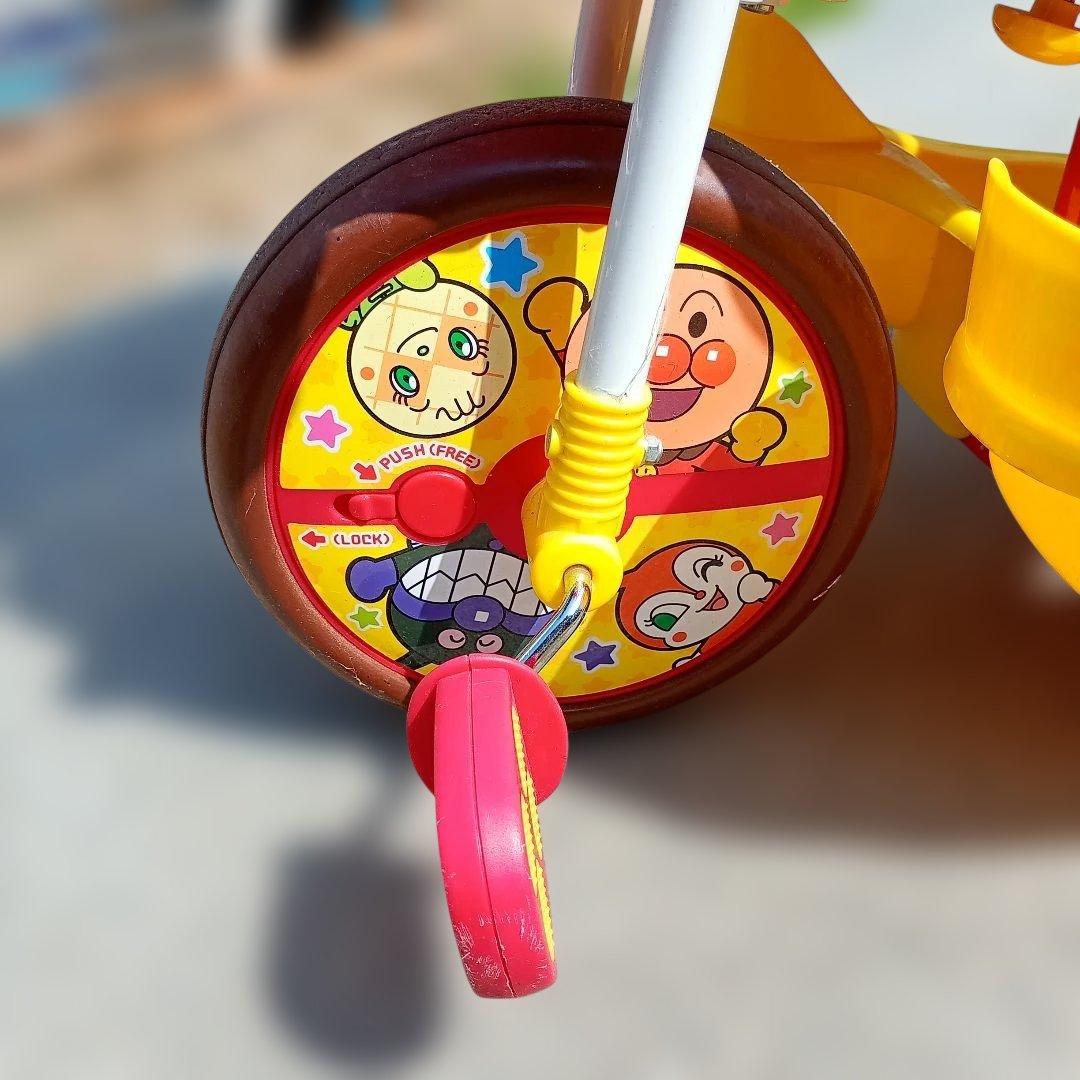 【早い者勝ち！美品動作良好です】アンパンマン 三輪車 赤 日よけ付き