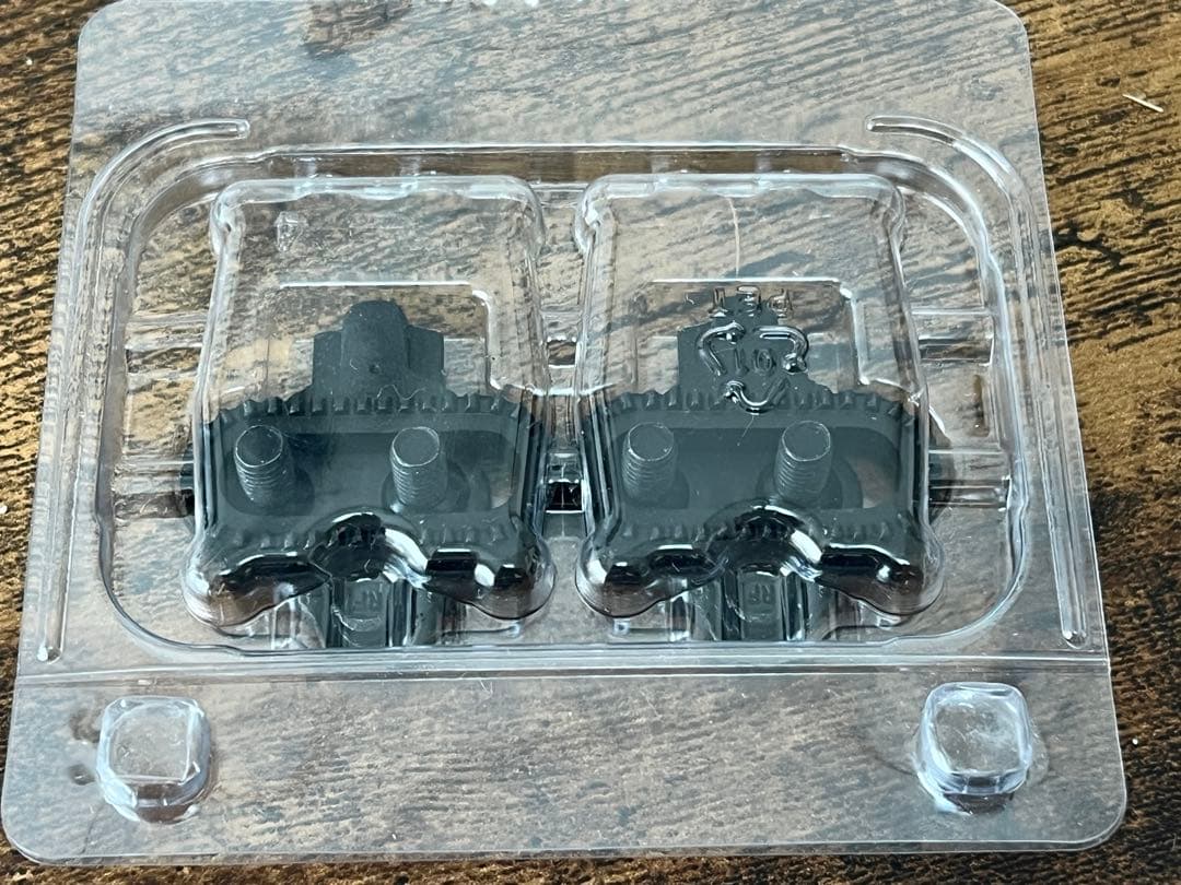 シマノ SPDシューズ XC5 SH-XC500 ブラック 43 クリート付き