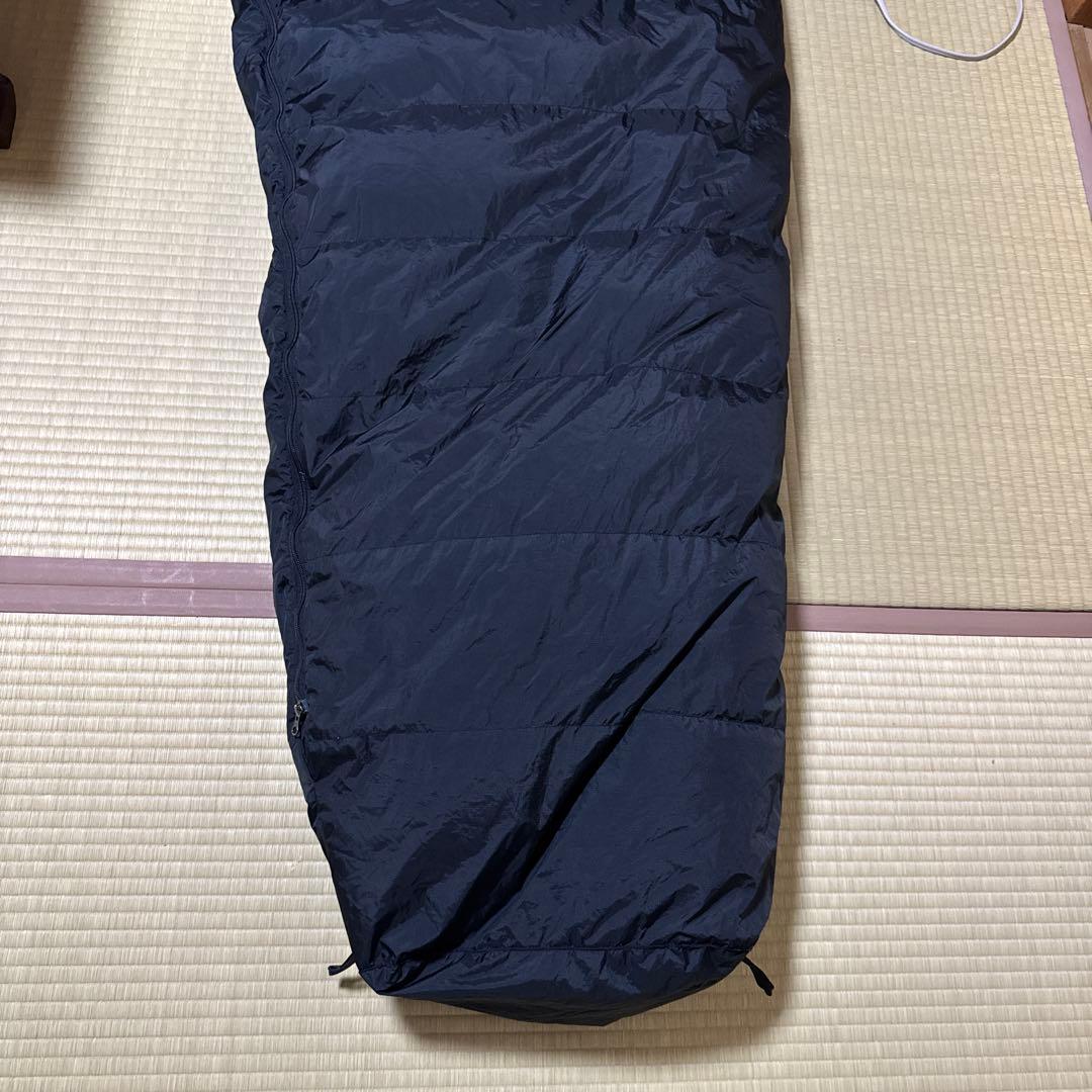 NANGA ナンガ×山渓　オーロラ600DX　ブラック　寝袋　シュラフ