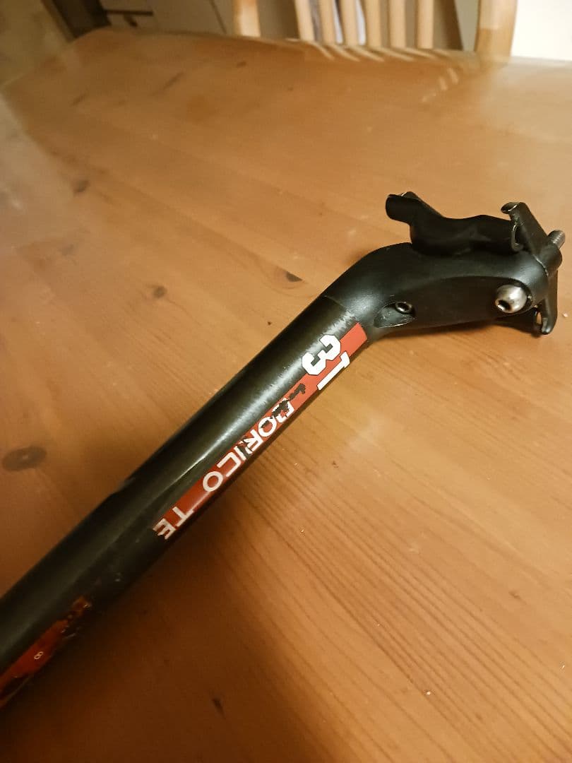 3T DORICO TEAM 27.2mm カーボンシートポスト