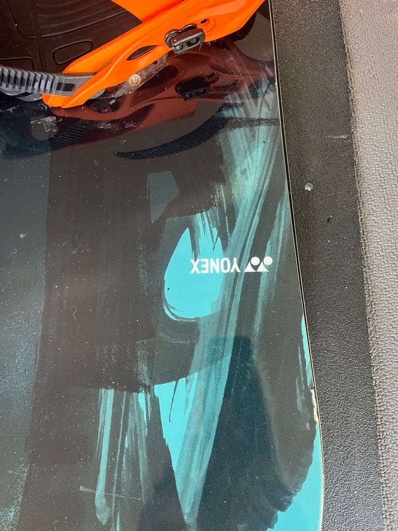 YONEX ACHASE スノーボード 151 ビンディングFLUXのSサイズ