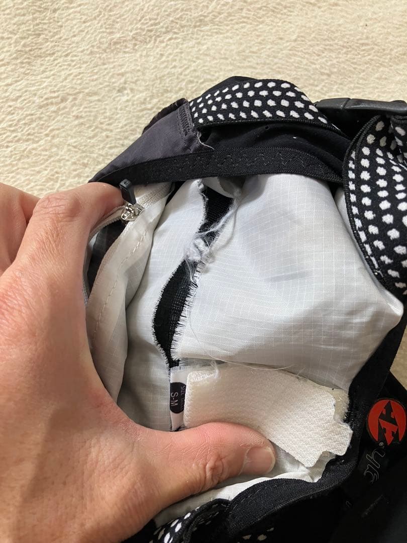 レイドライト　Responsiv 10L（日本限定）　サイズS/M ブラック