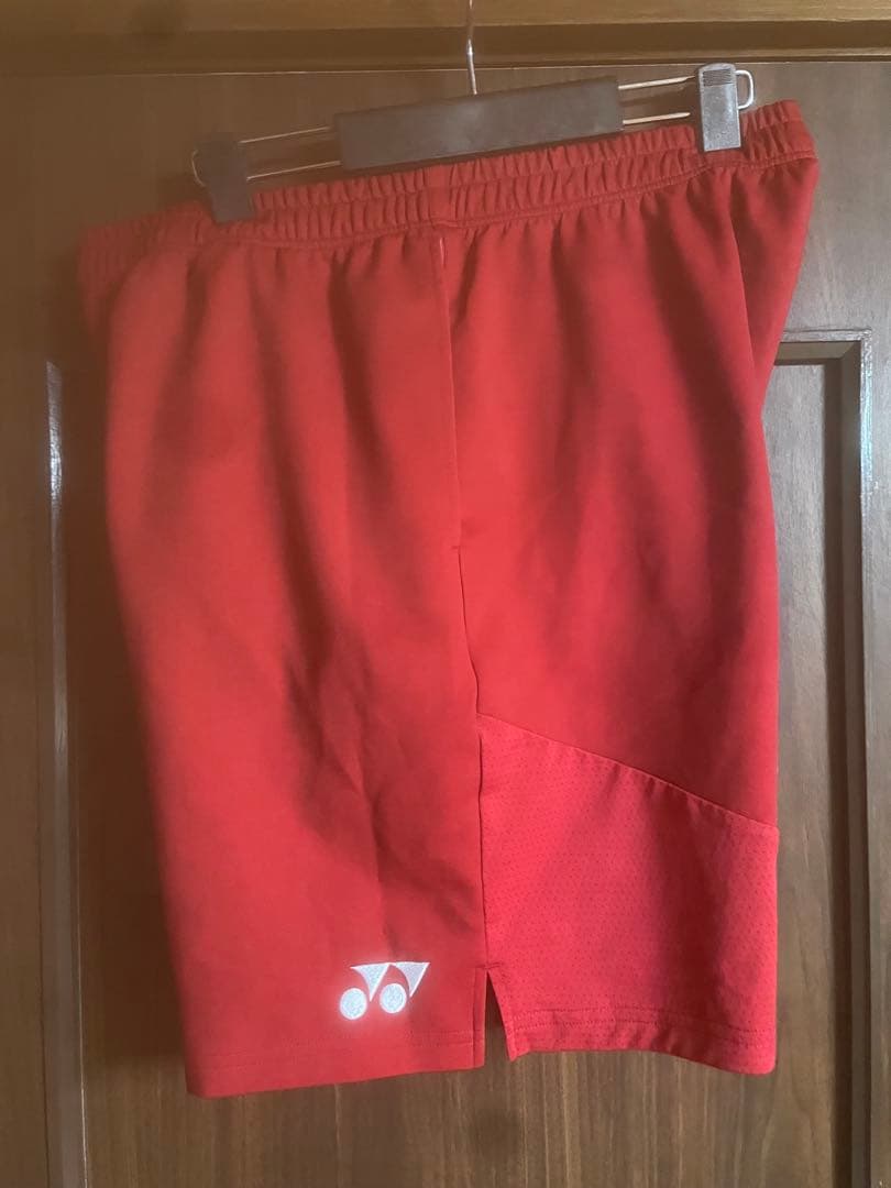 yonex 日本代表ハーフパンツ　赤