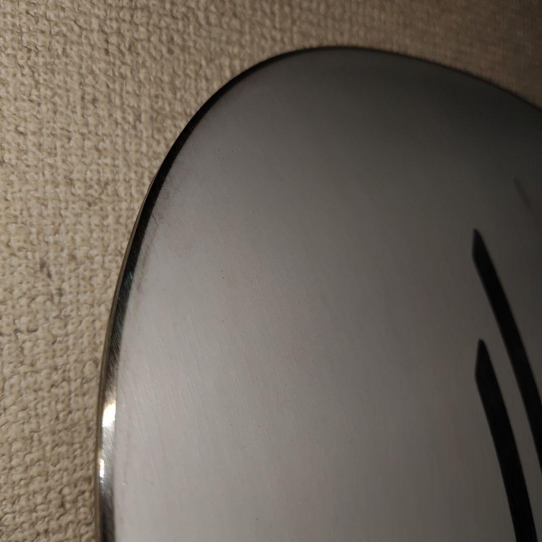 スノーボード板　デューク　DU-KE 型番154130004