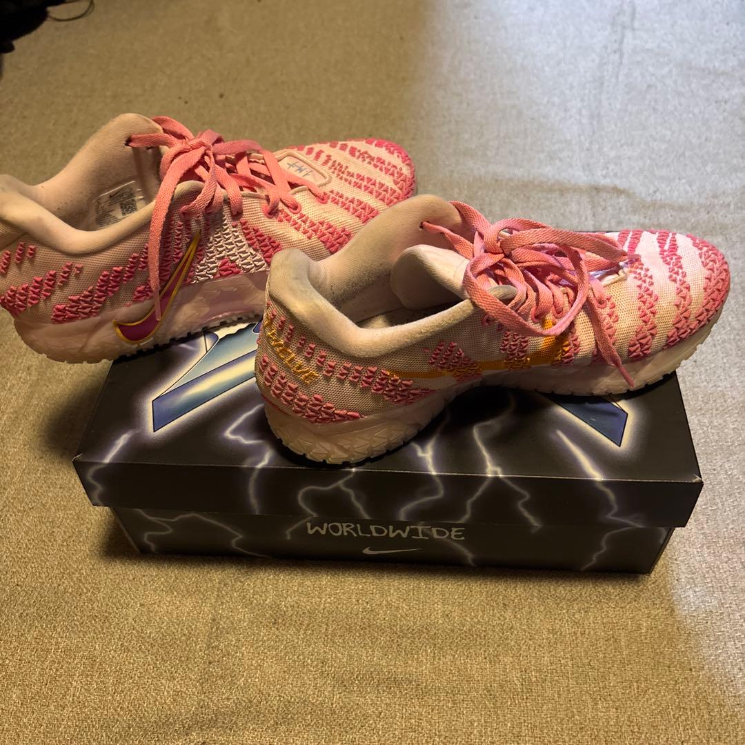 バッシュ　NIKE JA3 ジャ3