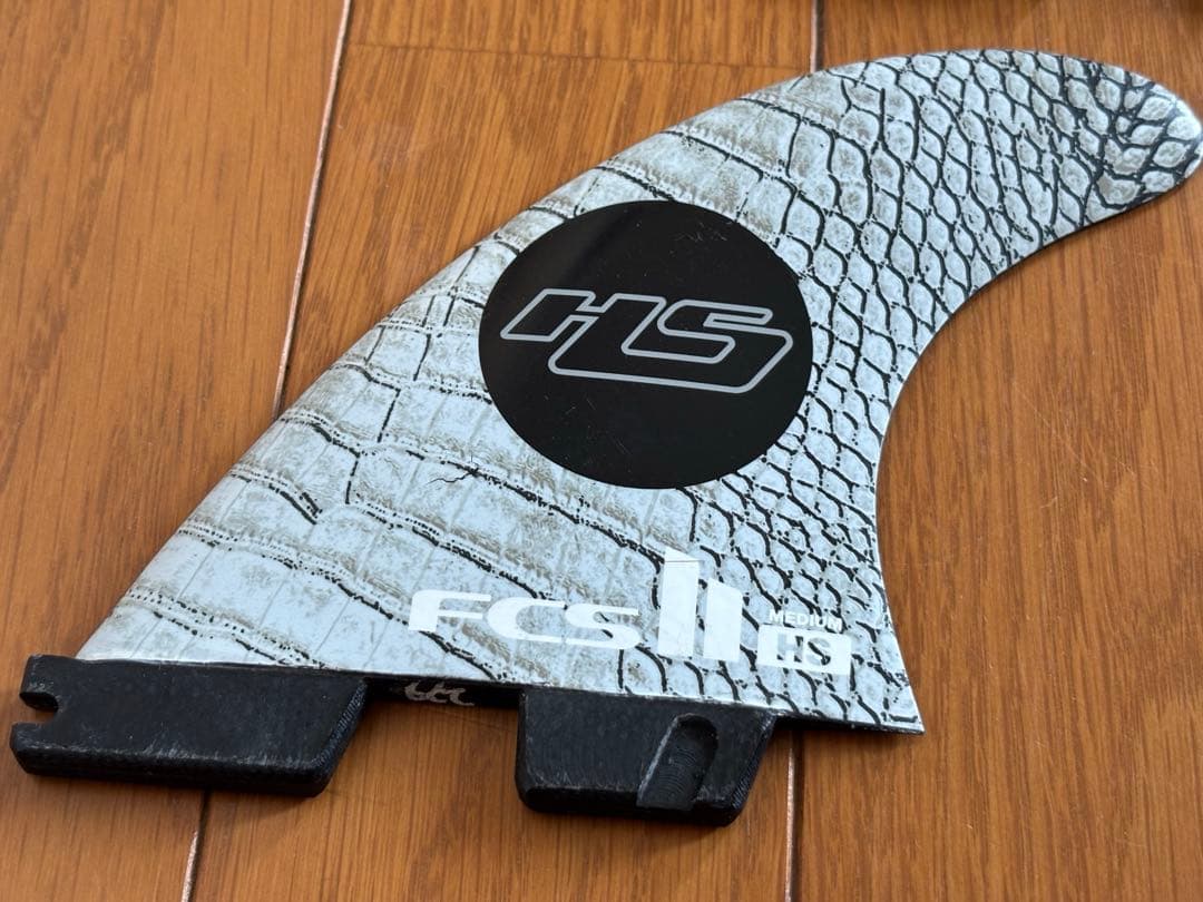 FCS2 HS サーフボード　トライフィン3枚　M