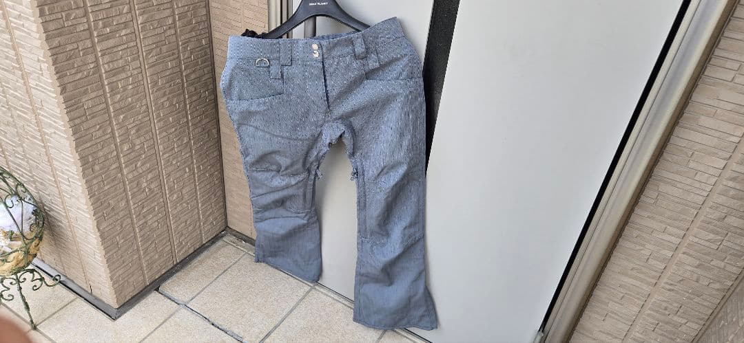 【初心者セット】スノーボード 板＋ビンディング＋ブーツ＋ウェア 一式