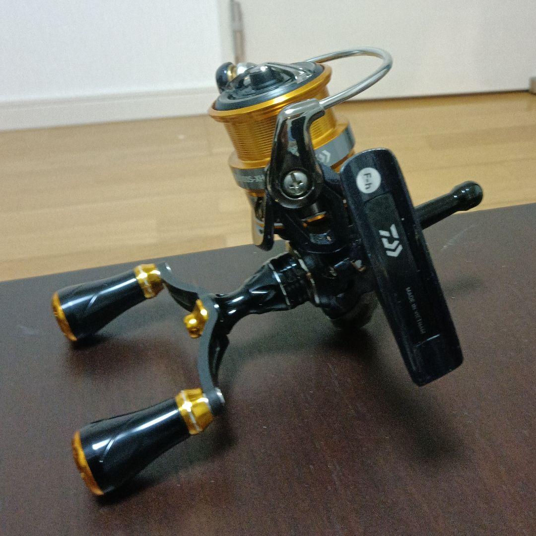 美品 ダイワ レブロス LT2000S-XH ゴメクサス ダブルハンドル付