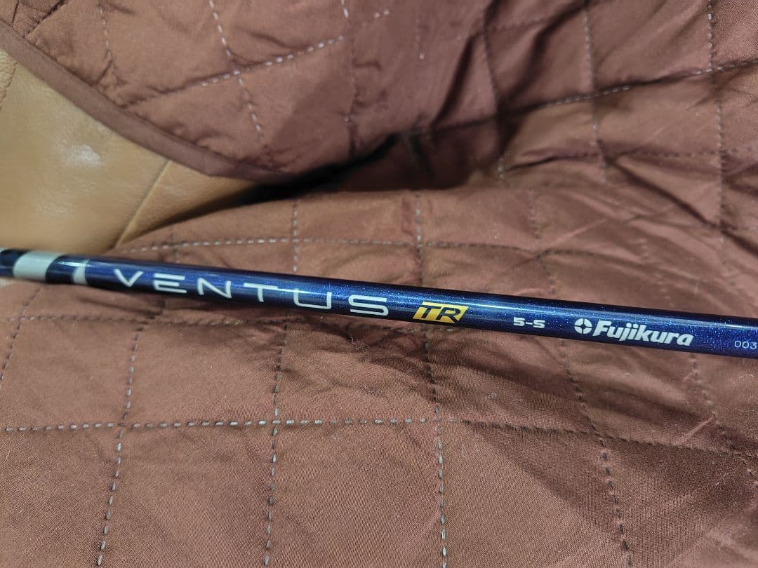 美品パラダイム　トリプルダイヤ　ベンタスtrブルー　ベルコア　10.5 5S