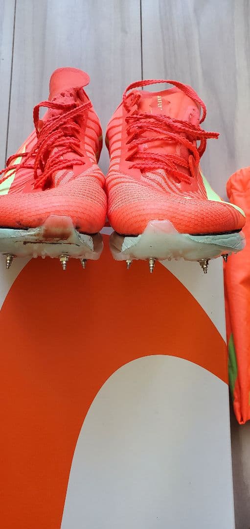 Nike Air Zoom マックスフライ2、26.5サイズ 左外パンクあり