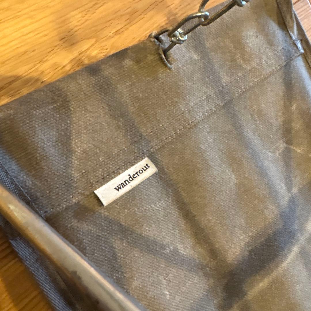 wanderout ユニバーサルスツール　シルバー