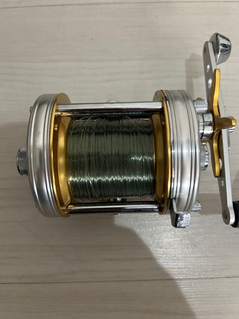 アブガルシア アンバサダー 6500C ロケット シルバーゴールド