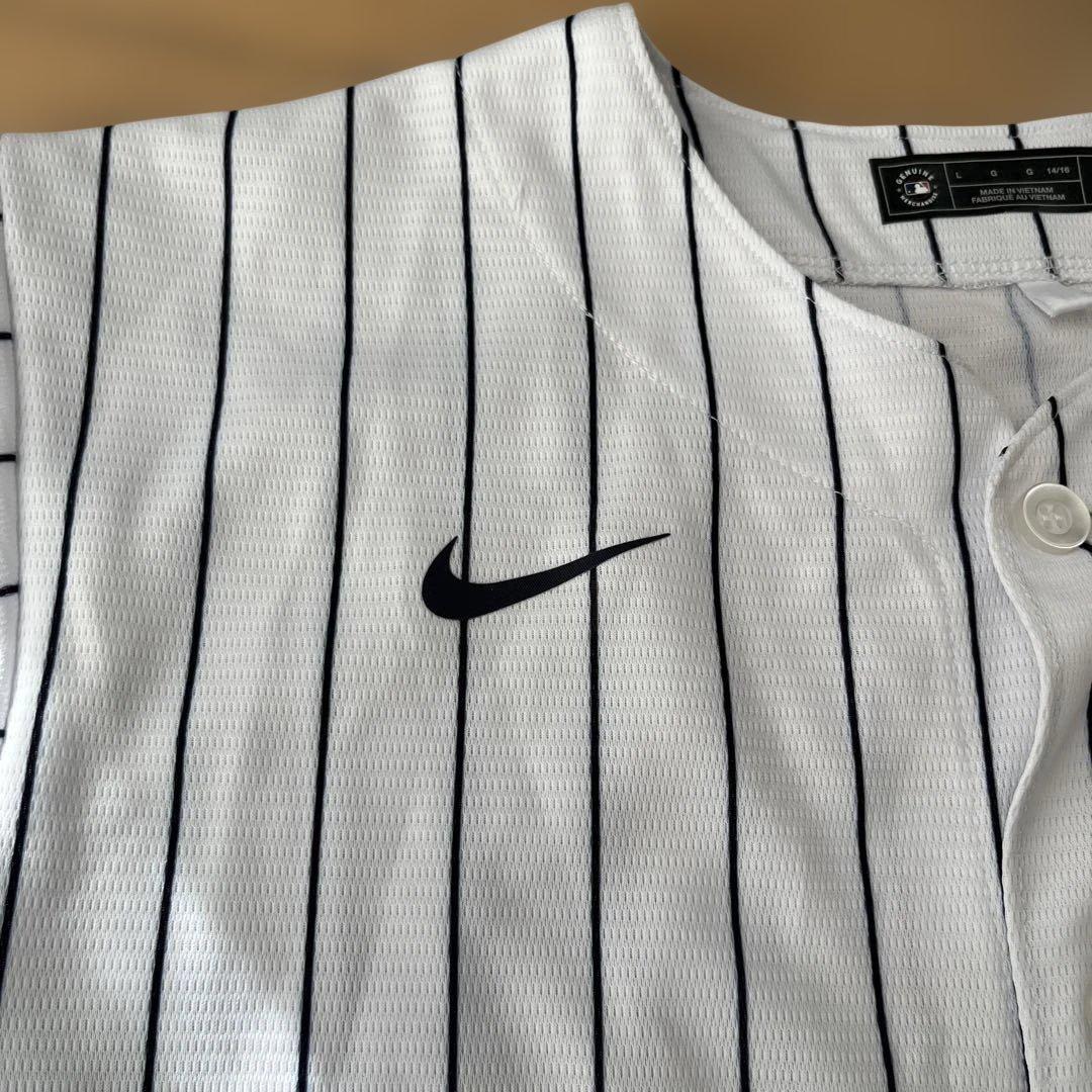 NIKE ニューヨーク　ヤンキース　ユニフォーム　ジャッジ　キッズ