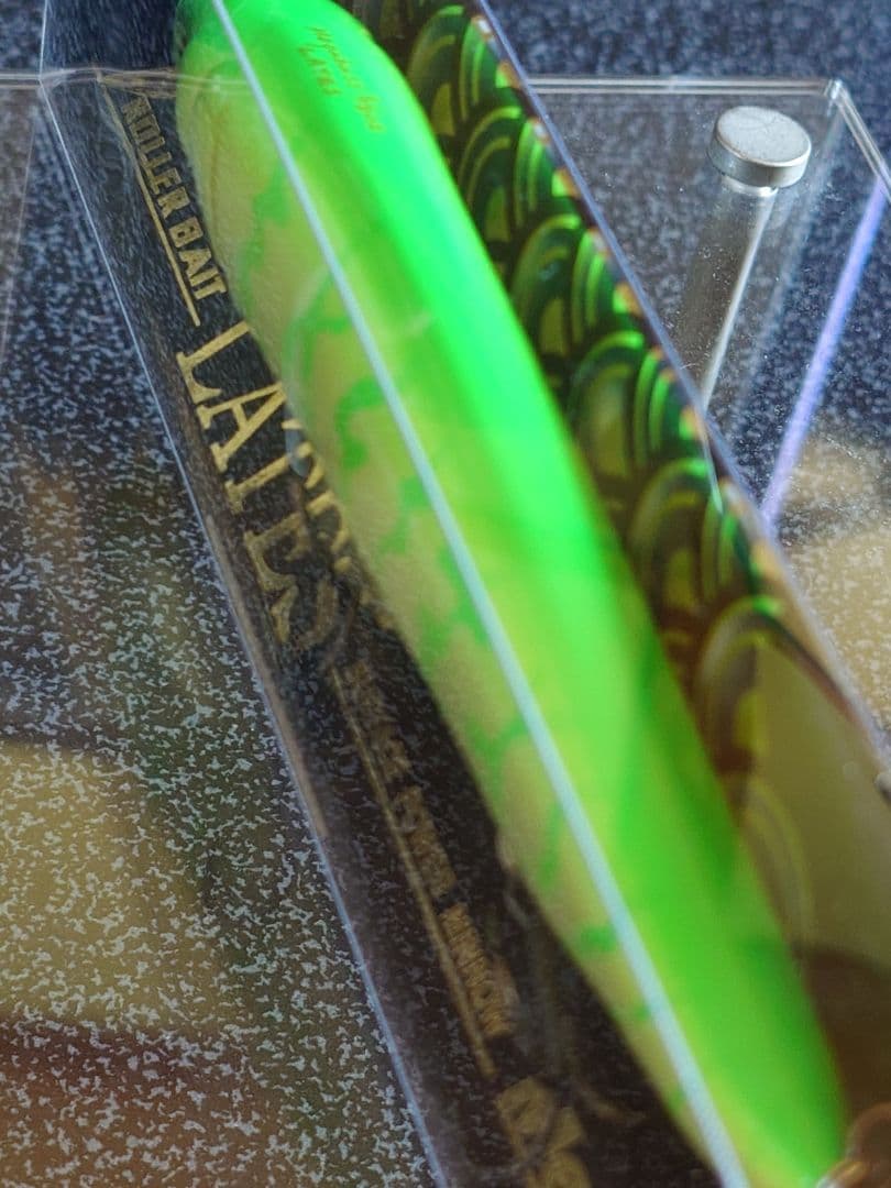 メガバス ラテス 旧型(廃盤) 初回NEW ライムチャートコーチ 新品未開封