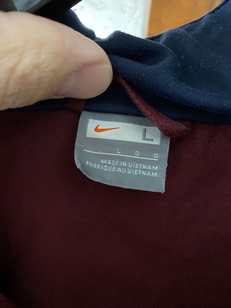 アーセナル　アンセムジャケット ナイロン　arsenal NIKE