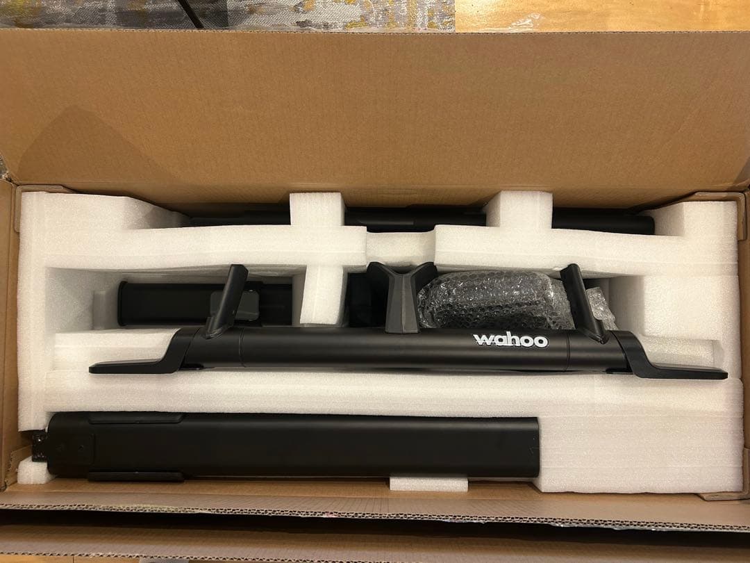 再値下げ‼️完全未使用Wahoo KICKR ROLLR　ワフー キッカーローラー
