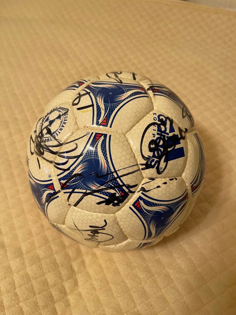 【非売品・レア】サイン入りサッカーボール　ガンバ大阪