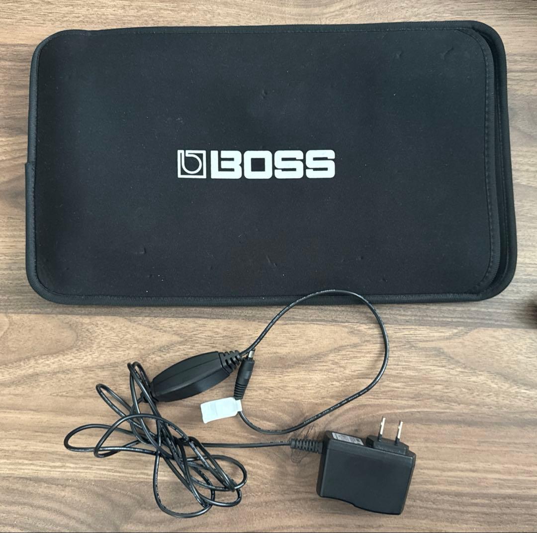 BOSS / GT-1 【GT-1の教科書&充電ケーブル＆シールド付属】