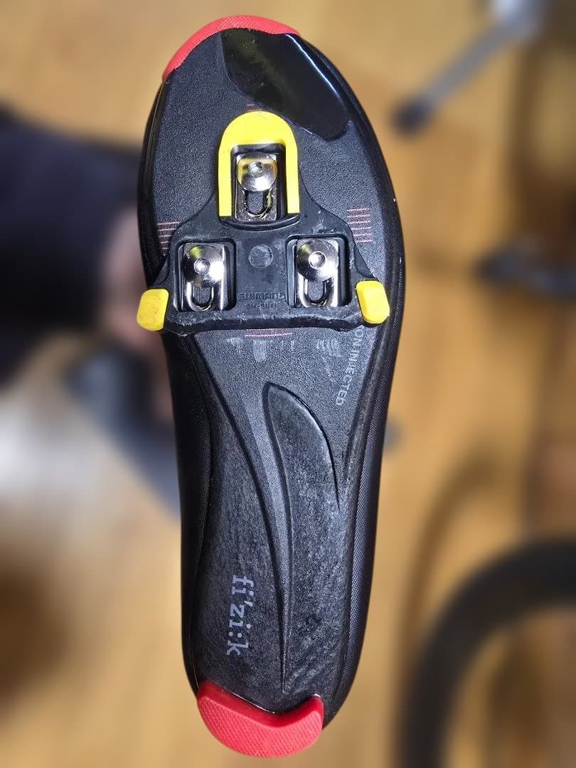 ウェア fi'zi:k ARTICA R5 28cm