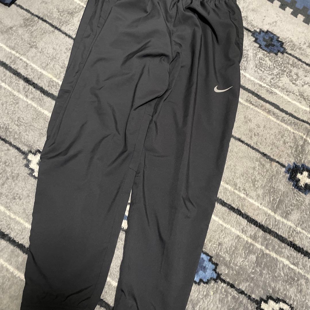ナイキ Dri-FIT チャレンジャー メンズ ウーブン ランニングパンツ　黒
