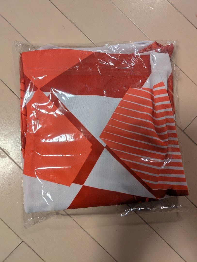 【随時値下げ】YONEX ゲームシャツ　タンゴレッド Tシャツ Mサイズ
