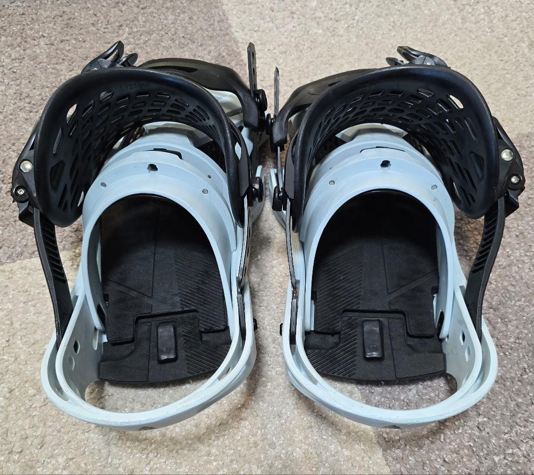 BURTON GENESIS Re:Flex Mサイズ 22-23