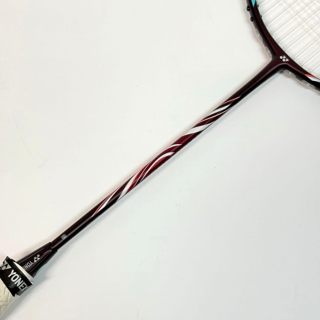 YONEX ヨネックスASTROX100 GAME 4UG5 アストロクス100