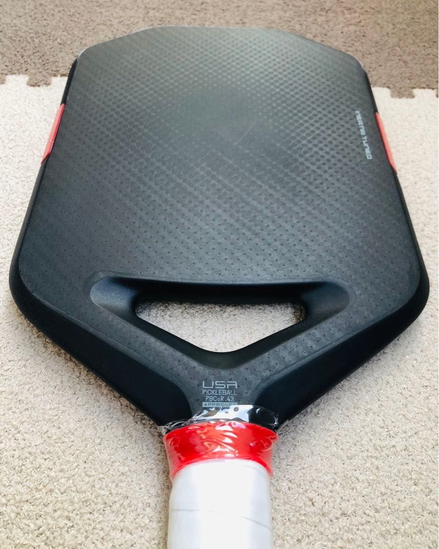 最新!!新品!!Tesla Plaid テスラ プレイド ピックルボール パドル