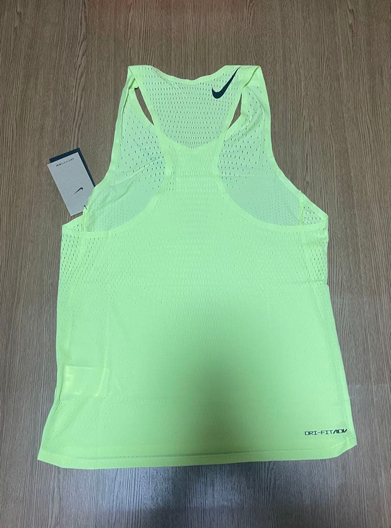 NIKE エアロスイフトDri-FIT ADV ランニングシングレット