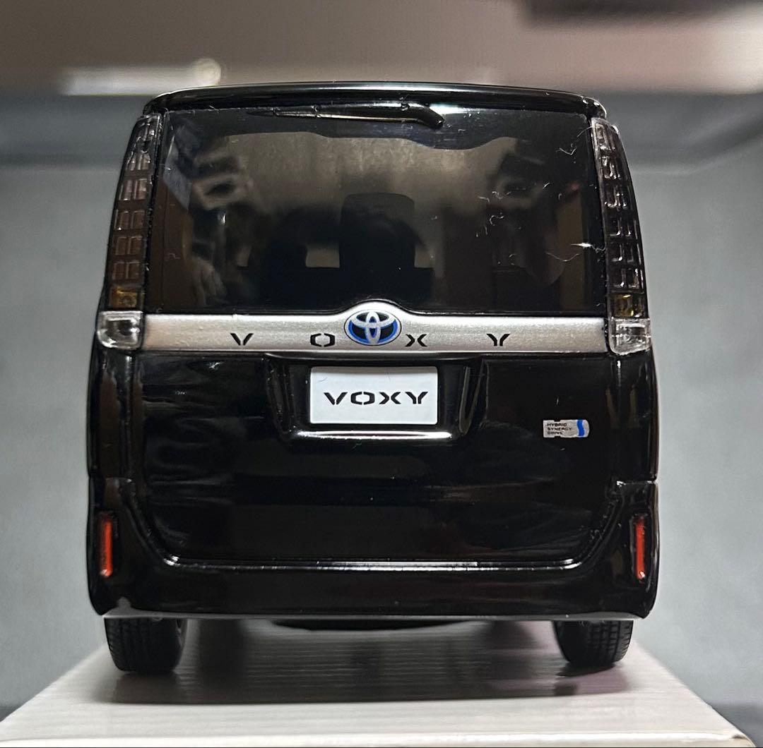 ヴォクシー voxy 80系 HYBRID V サンプル ミニカー非売品ブラック