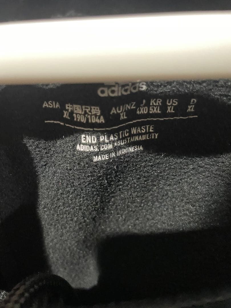 adidas クルセイダーズ 4XO