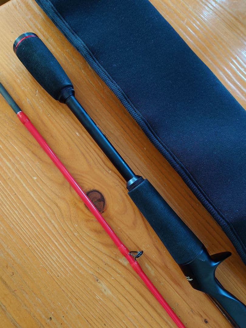 超美品　廃盤　ジャッカル　BPM BC 67ML-BF2　レッド　2ピース