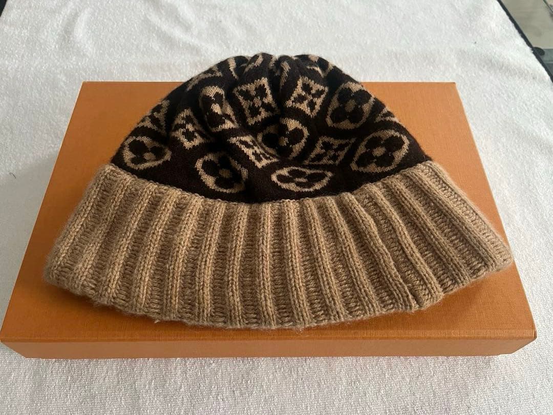 LOUIS VUITTON カシミヤニット帽