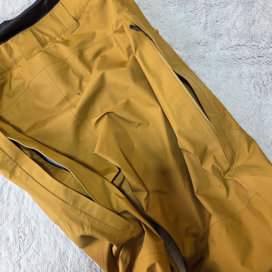 オークリー　スノーボード　スキー　ウェア　２XL　ゴアテックスプロ　マスタード