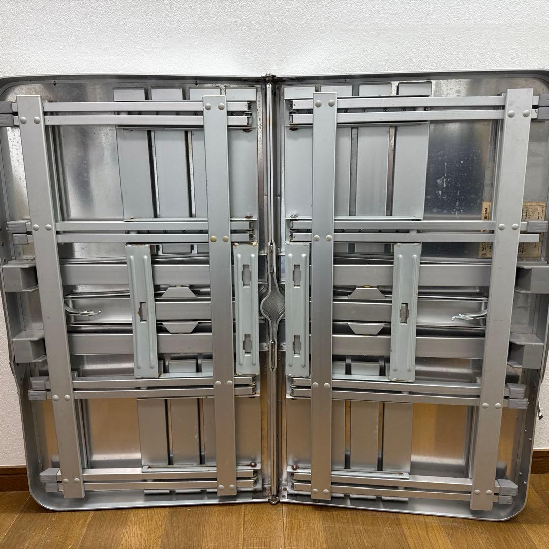 廃番 希少 Coleman アルミニウムピクニックテーブル 170-5564
