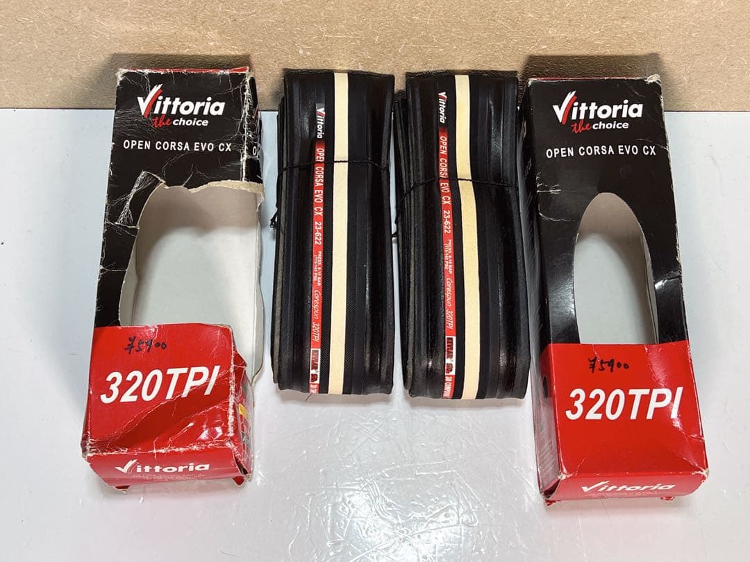 Vittoria オープンコルサ EVO CX II 23-622 320TPI