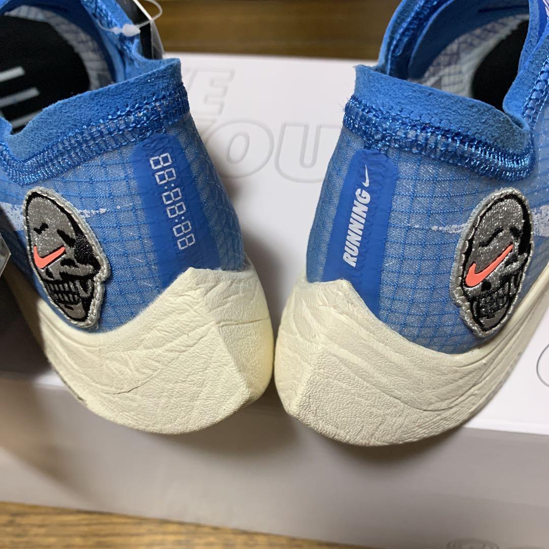 NIKE ズームX ヴェイパーフライネクスト% 22、5cm ピンバッジ付き