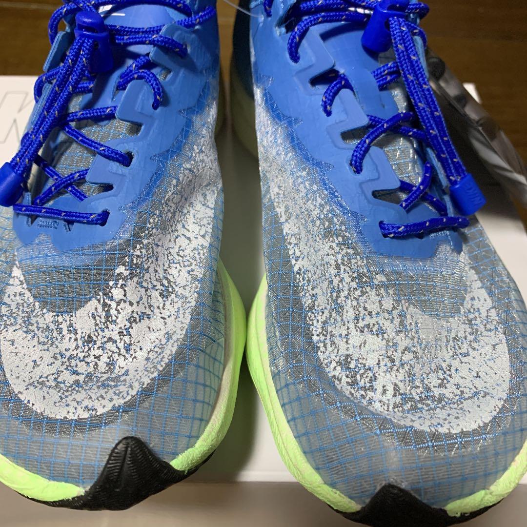 NIKE ズームX ヴェイパーフライネクスト% 22、5cm ピンバッジ付き