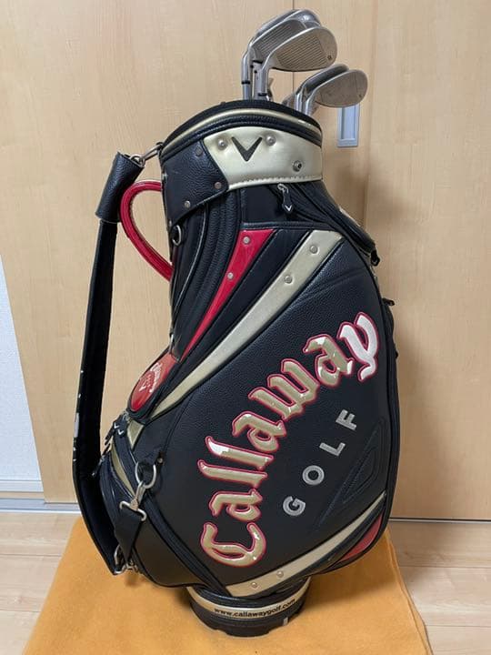 Callaway キャロウェイ　キャディバッグ、アイアンセット