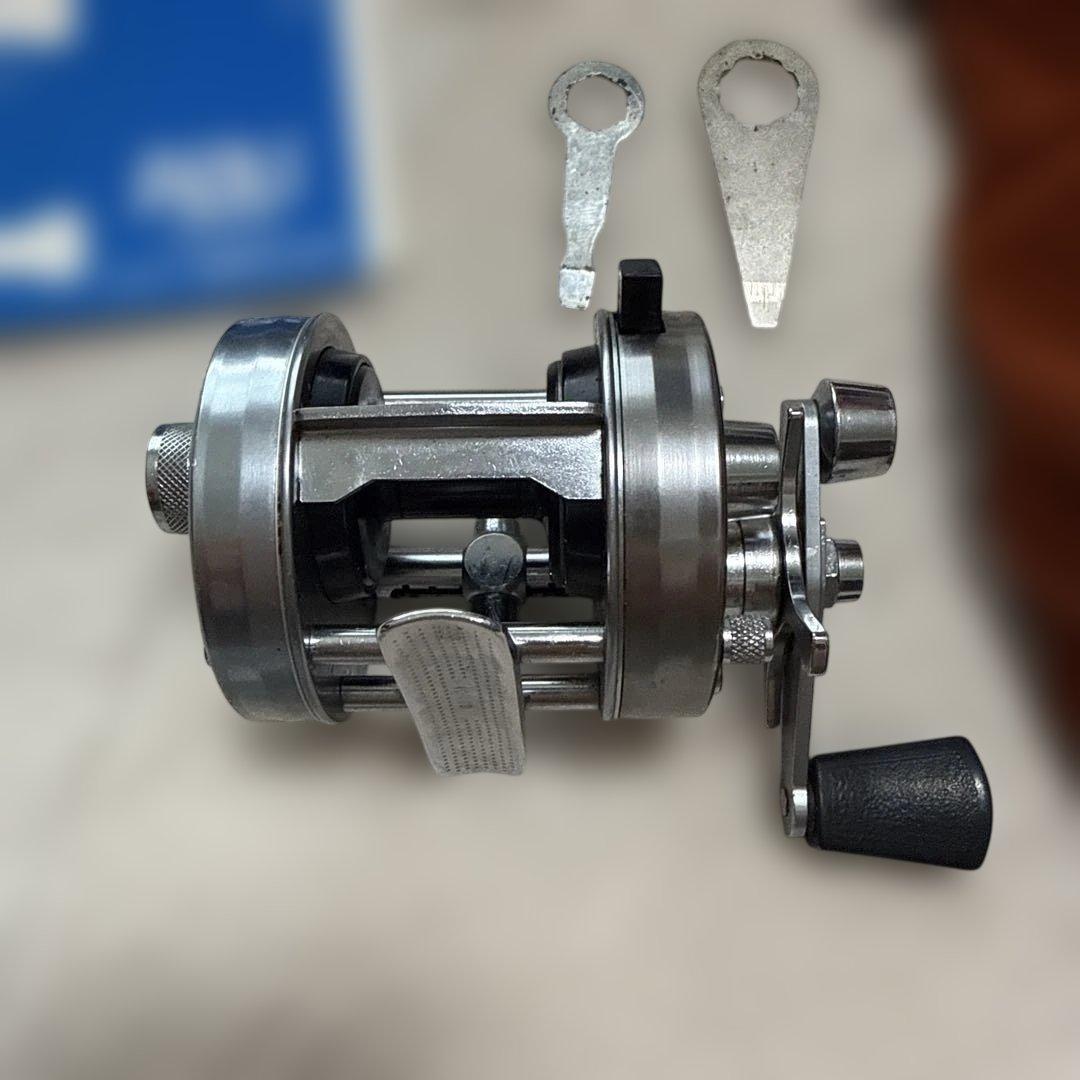 リール ABU Ambassadeur 2500C