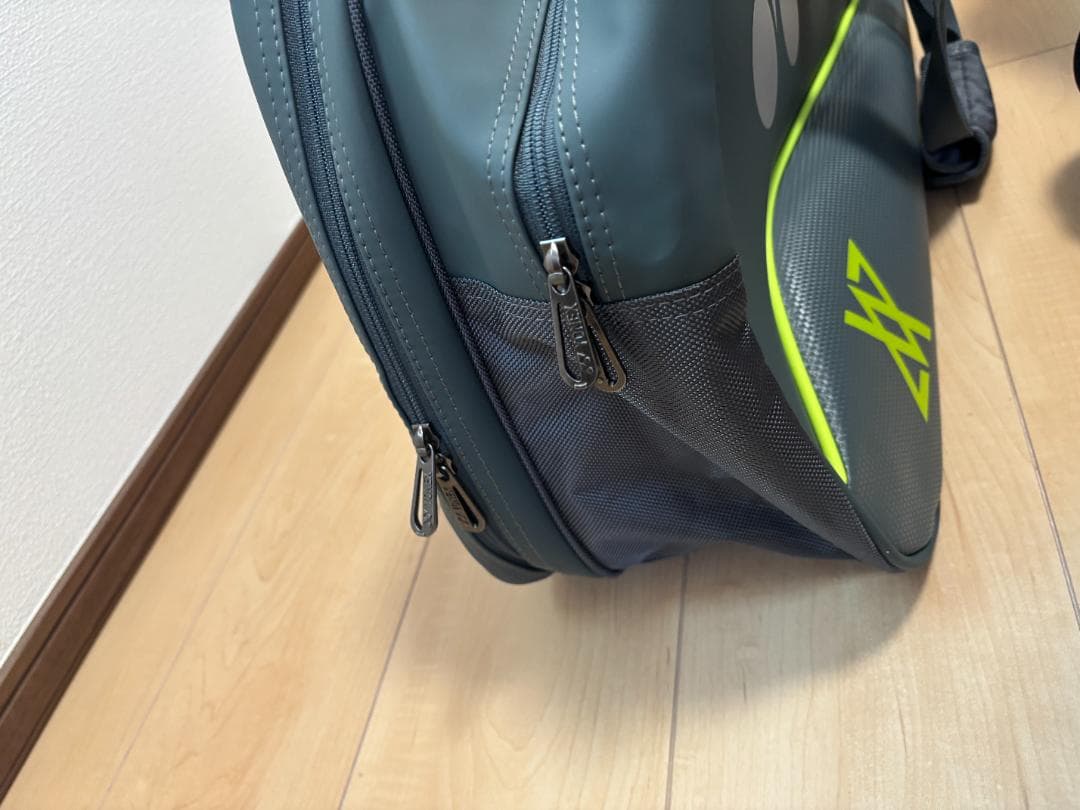 未使用 ヨネックス ラケットバッグ トーナメントバッグ BAG2541V