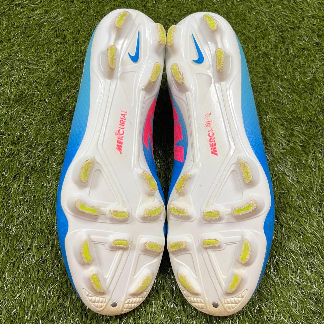 サッカースパイク ナイキ マーキュリアル ビクトリー Ⅳ HG-V
