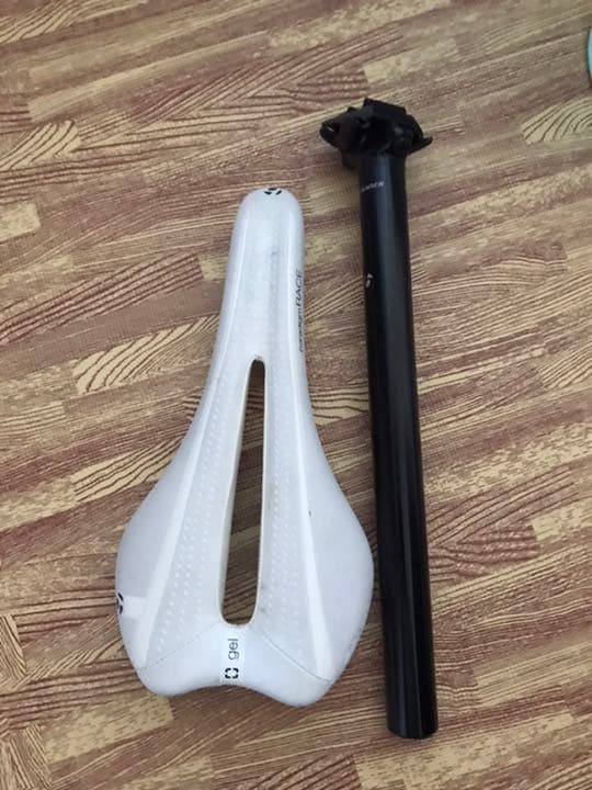 トレック　エモンダ　ALR5  ロードバイク